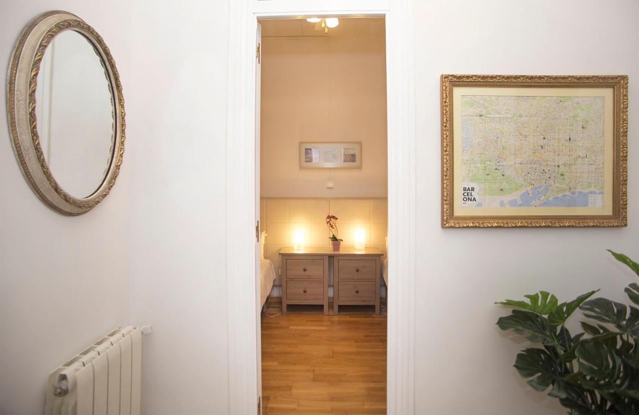 Mai & Maud Ronda Apartment Barcelona Ngoại thất bức ảnh