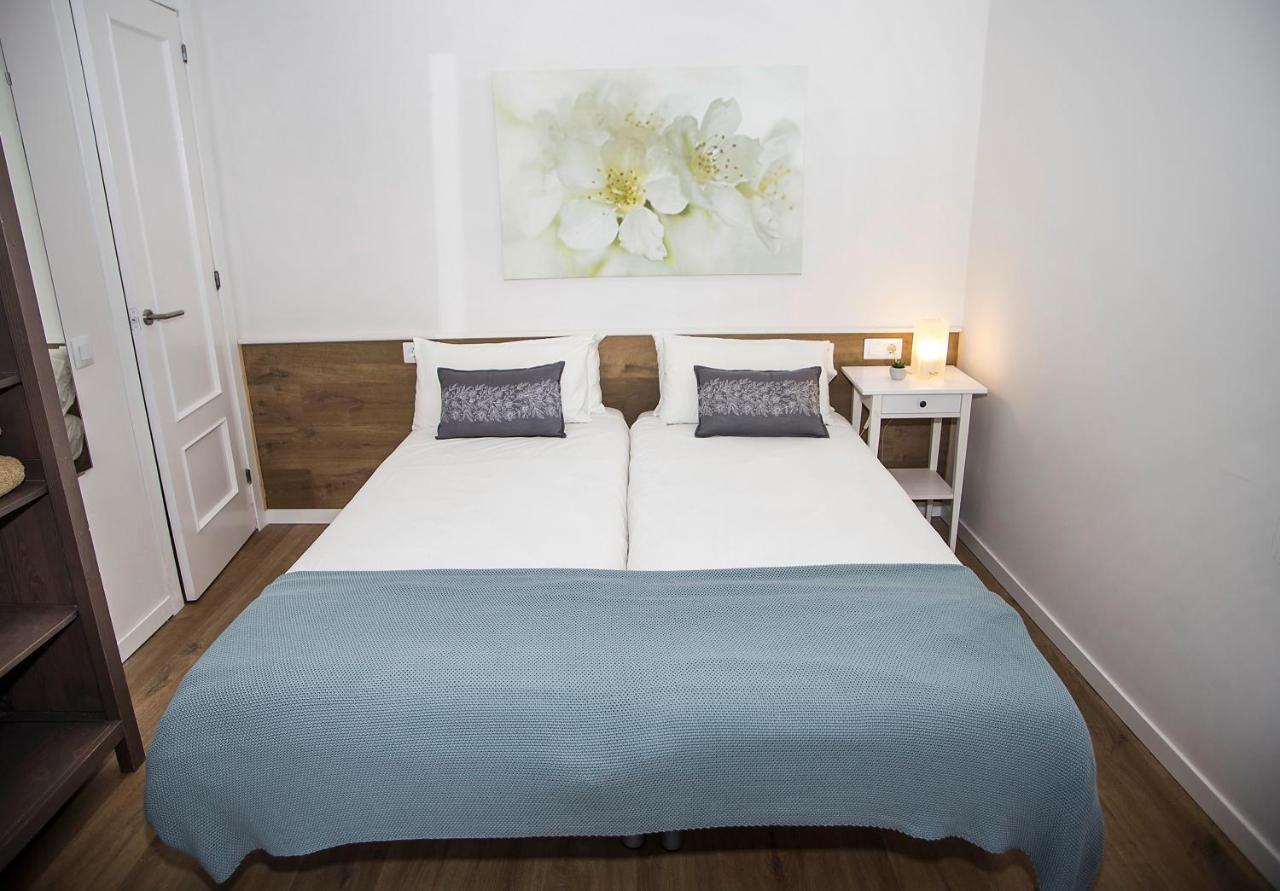 Mai & Maud Ronda Apartment Barcelona Ngoại thất bức ảnh
