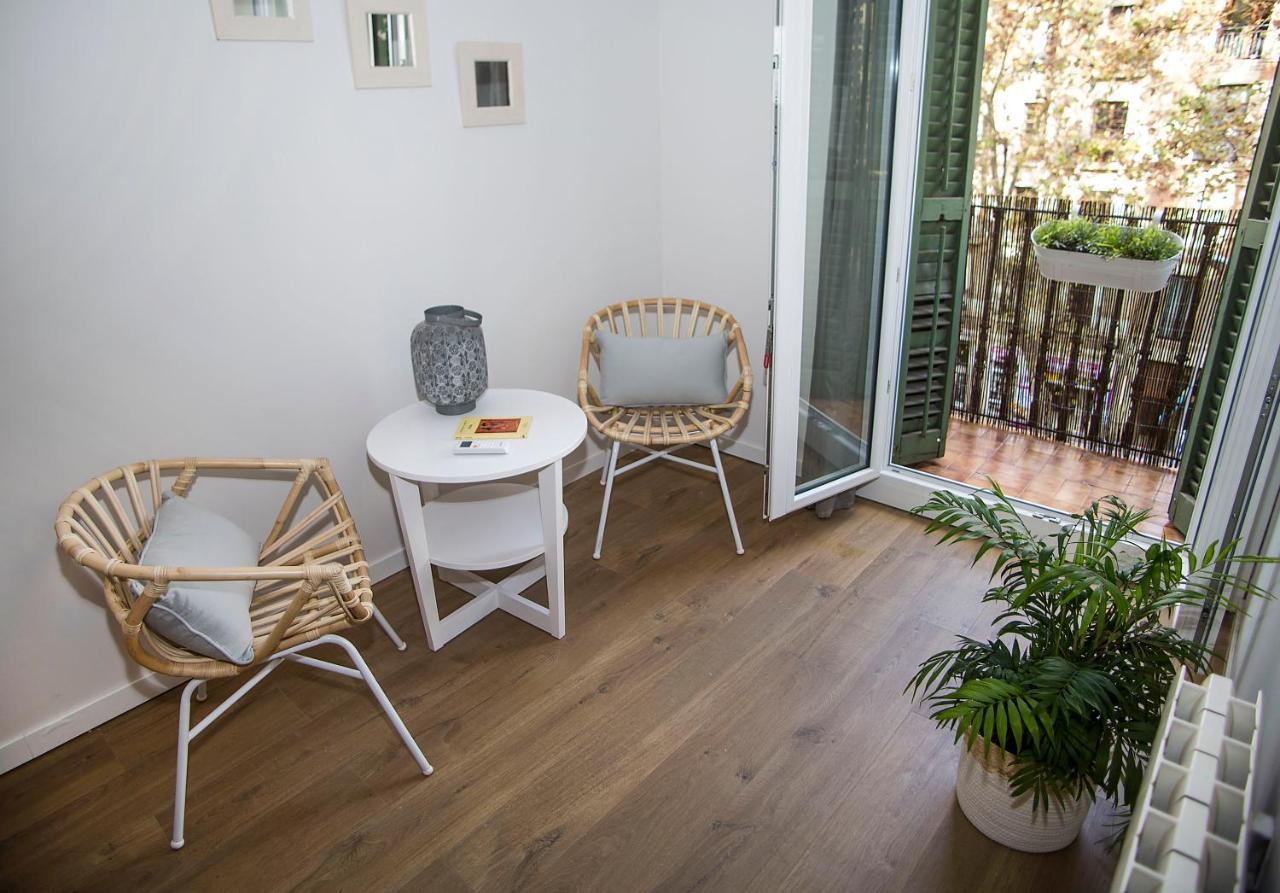 Mai & Maud Ronda Apartment Barcelona Ngoại thất bức ảnh